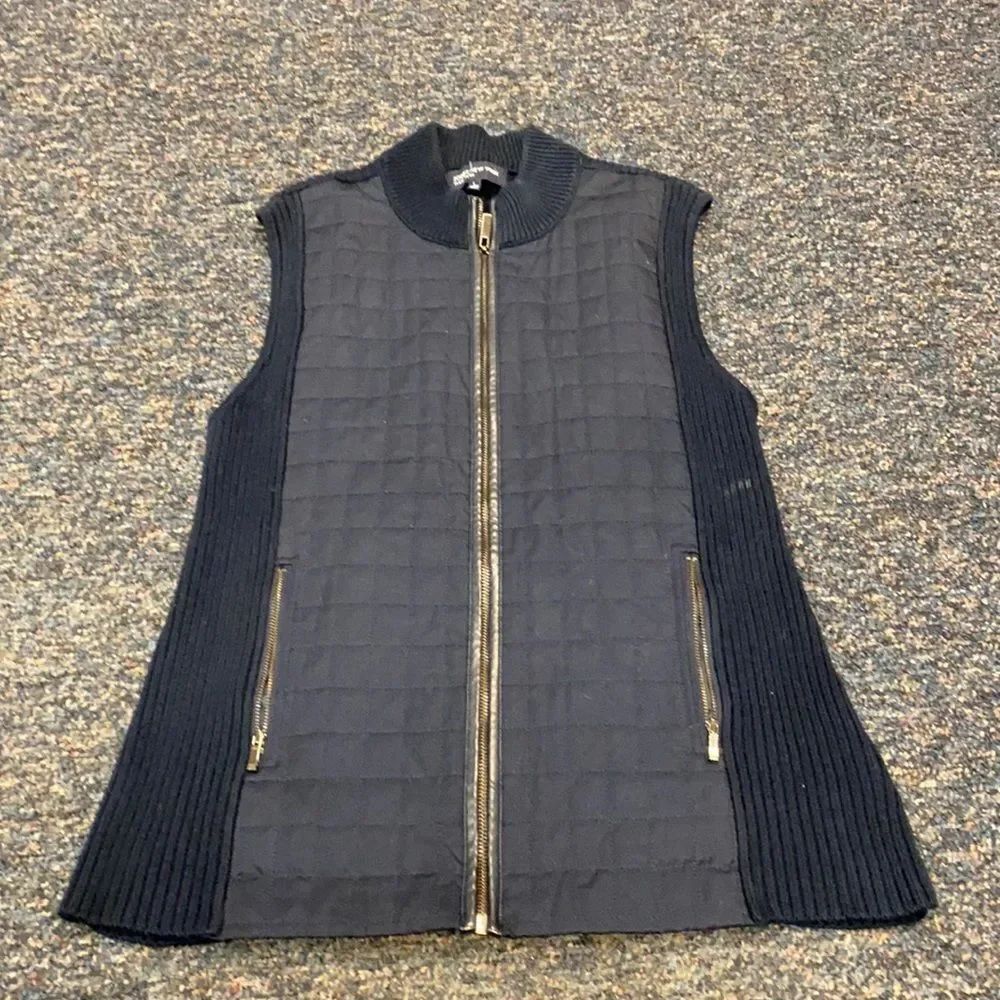 Jones New York Navy Blue Quilted Vest sz. L
